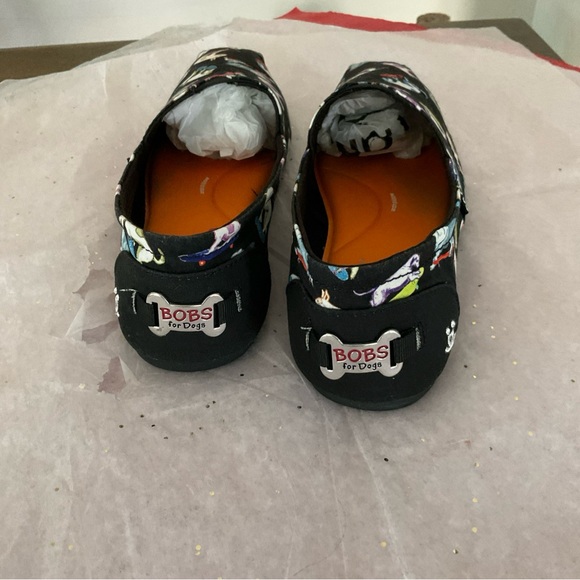 Skechers Bobs “Wag Town” Dogs on skateboards shoes Size 8.5 - Picture 10 of 12